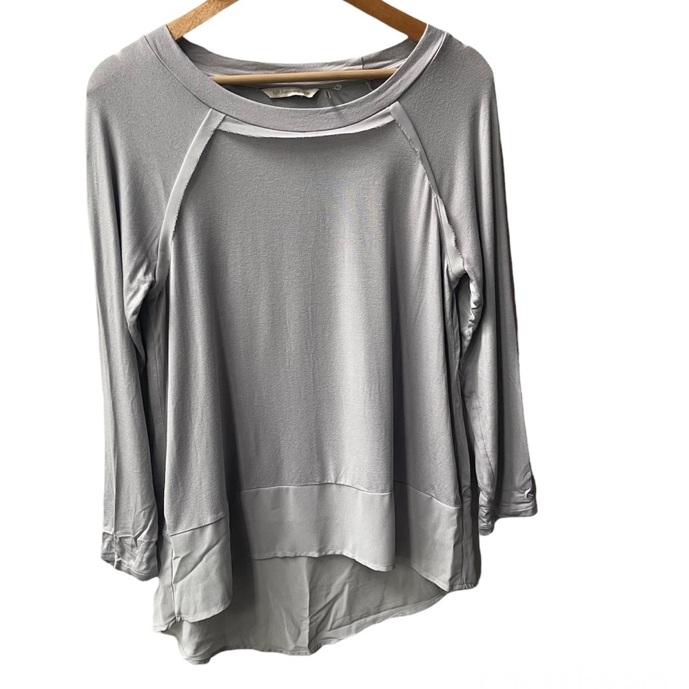 Soft Surroundings Women’s Light Gray Long Sleeve High Low Top Size XS